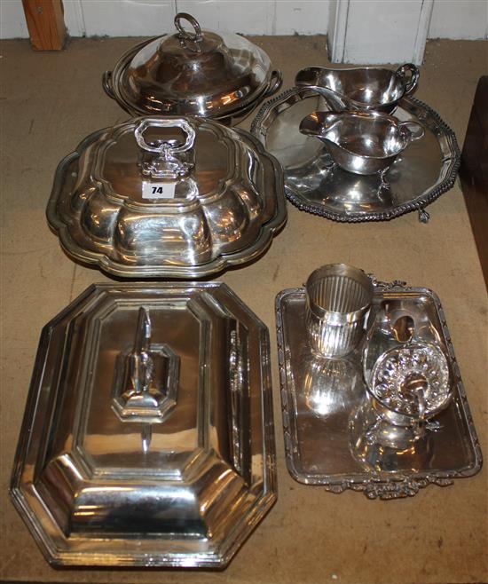 3 plated entree dishes and 7 other items